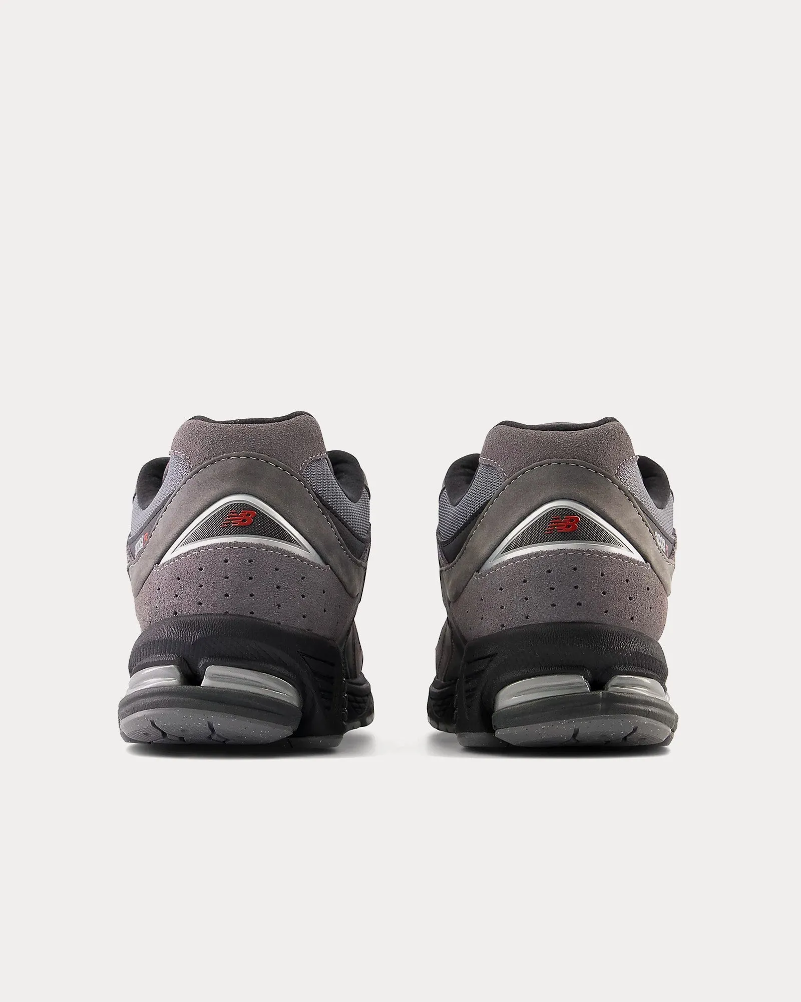 2002r Castlerock / Black / Magnet Low Top Sneakers