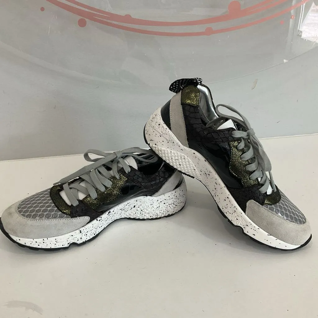 Alex Sneakers