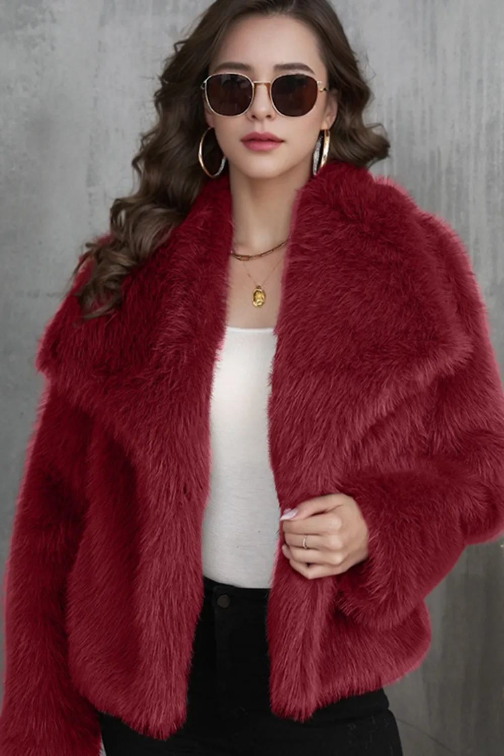 Black Shawl Lapel Short Fitted Women Faux Fur Coat