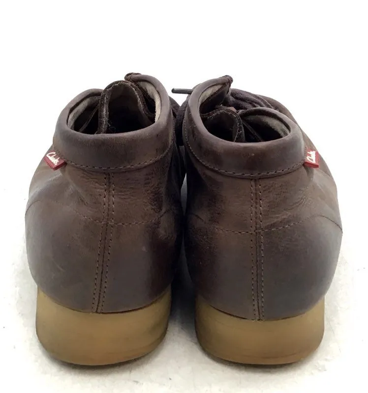 Clarks Men's Brown Moc Toe Chukka Boots - Size 8