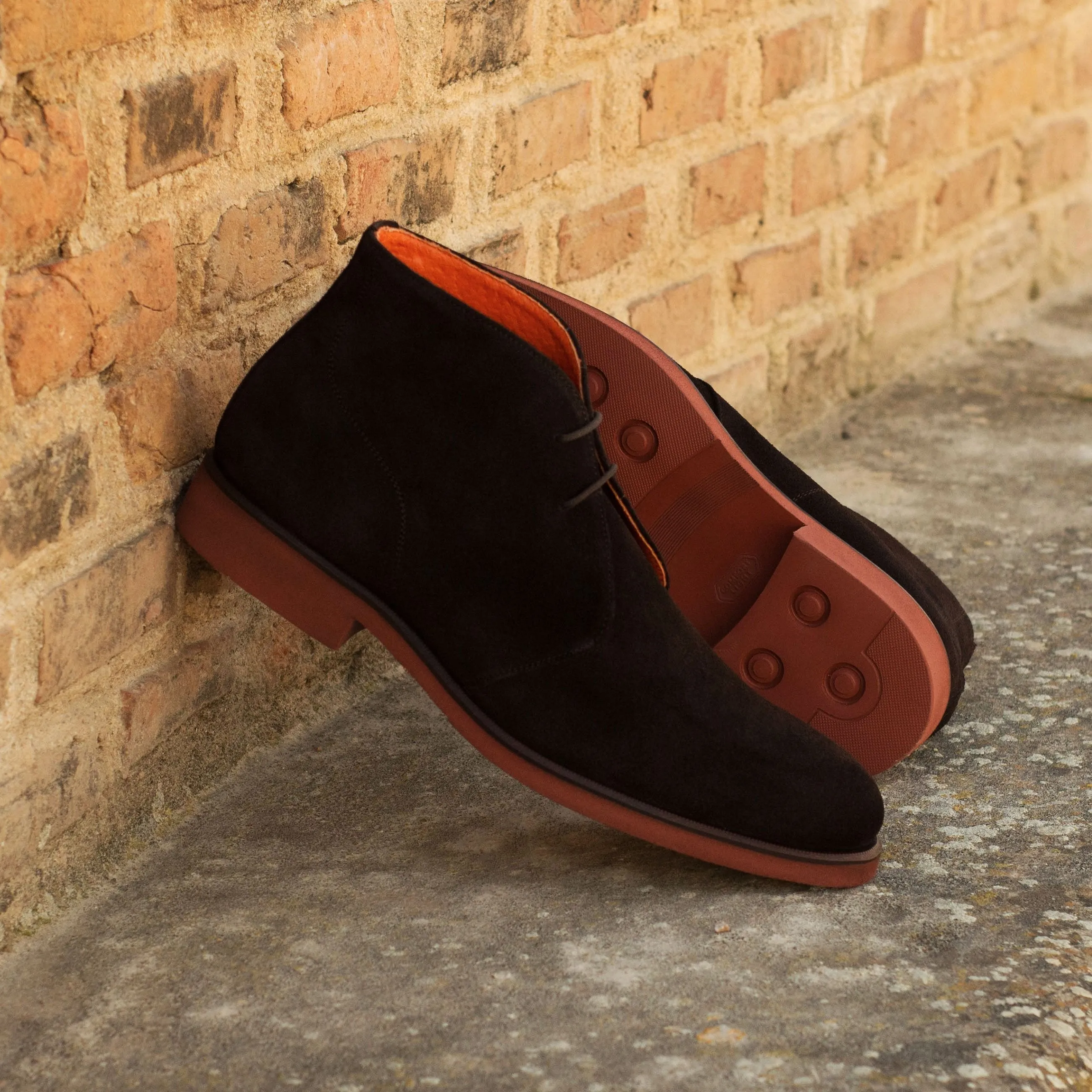 Demothi Chukka boots