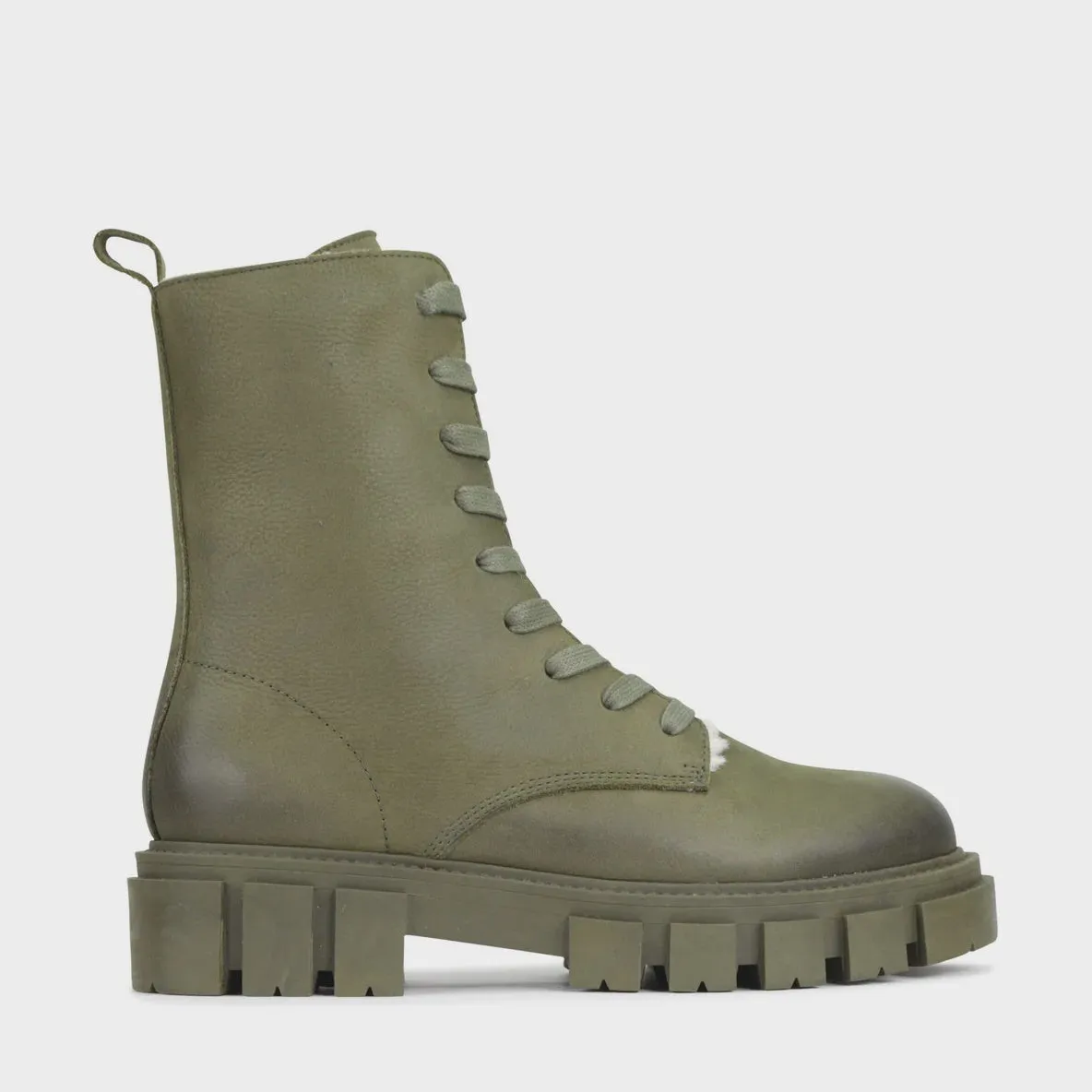 Eos Shear Artichoke Nubuck