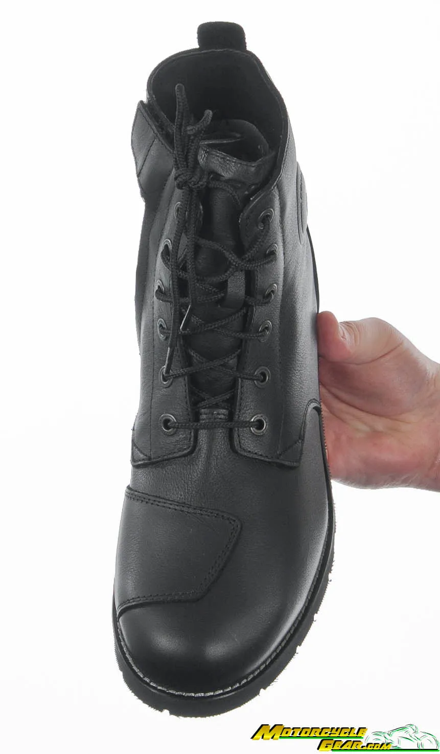 Forma Creed Boots