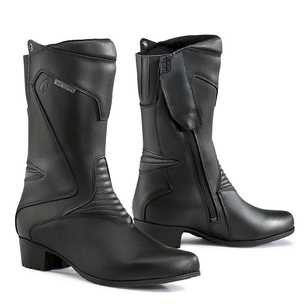 Forma Ruby Boots for Women