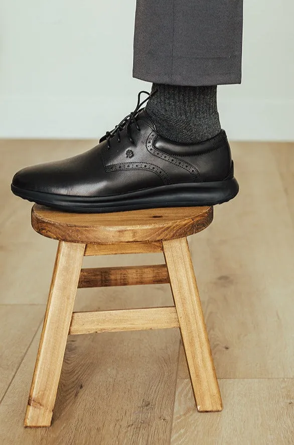 Robbins & Brooks Hayden Black