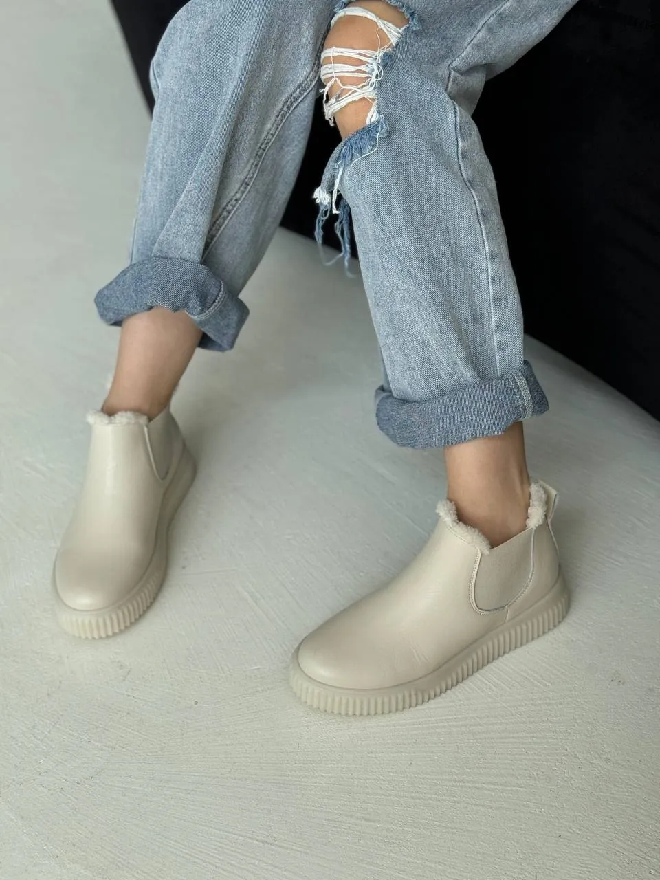 Ukrainian Craftsmanship: Women's Genuine Leather Boots with Sheepskin Insulation