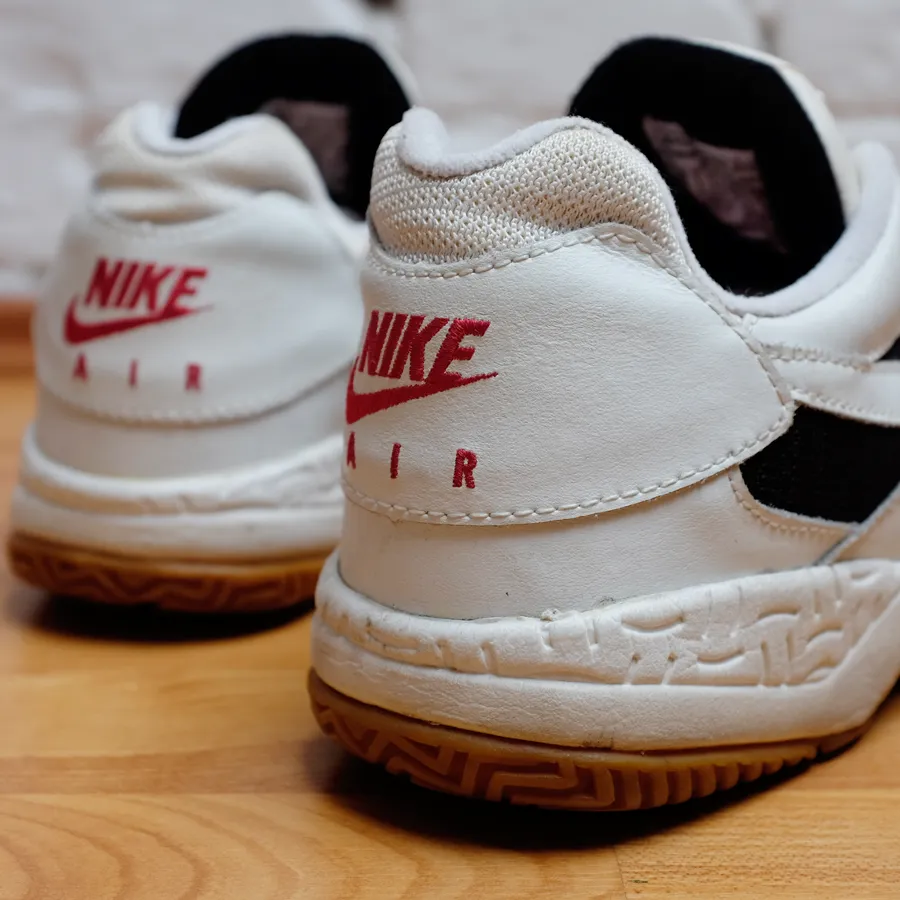 Vintage Nike Volleyball Sneakers US 12
